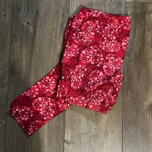 LuLaRoe Valentines/hearts T/C leggings
